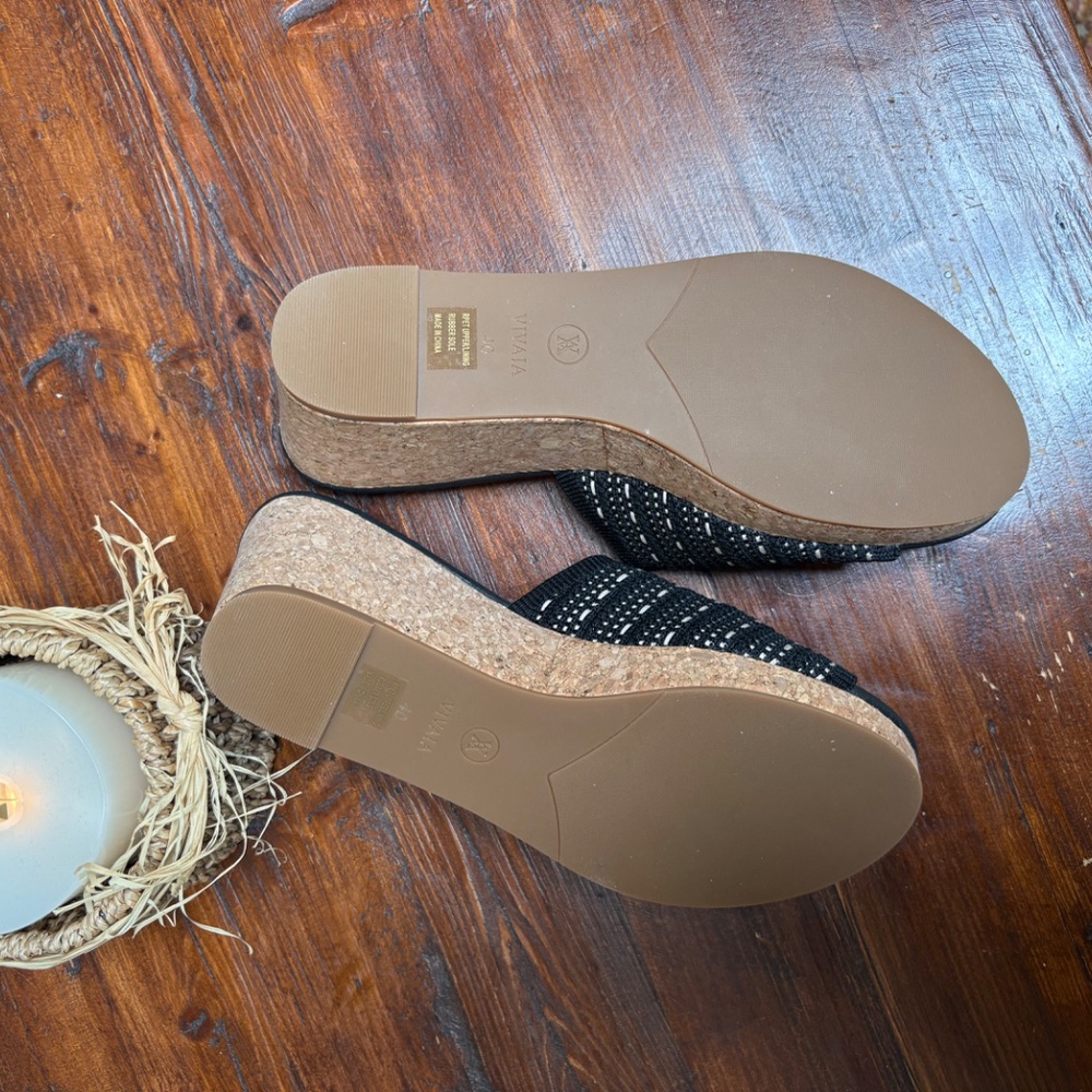 Vivaia Stacey round toe wedge platform slide - Picture 9 of 13